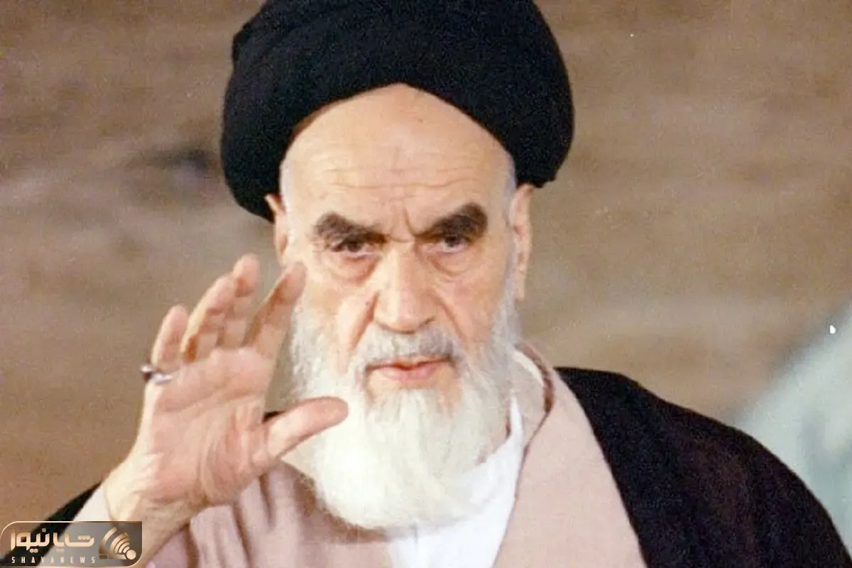 سفر به ایام قدیم سال 1338؛ امام خمینی (ره) در کنار همسر گرانقدرشان در میانسالی