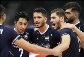 صعود نفس‌گیر تیم ملی والیبال ایران به نیمه‌نهایی