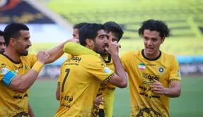 پاسخ رد مهاجم علاقه‌مند به پرسپولیس به باشگاه اصفهانی؟