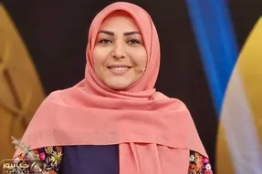 کنایه المیرا شریفی‌مقدم به قلعه‌نویی: جرات تعویض کردن نداری!