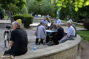 چه کسانی با ۲۰ سال سابقه خدمت می‌توانند بازنشسته شوند؟