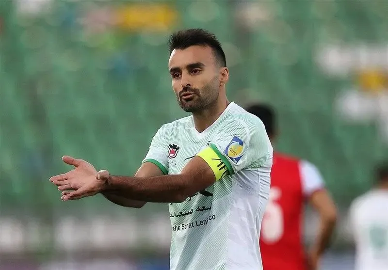 ستاره ذوب آهن بازی با استقلال را از دست داد