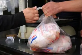 مرغ امروز دوشنبه 9 خرداد در بازار چند شد؟
