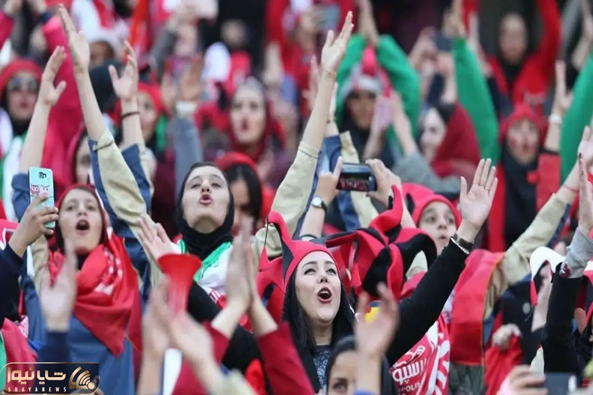 (عکس) بانوان پرسپولیسی در معروف ترین صفحه فوتبالی