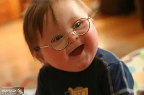 آواز شاد؛ پسر سندروم دان چه رقصی  با زازران میکنه انگار فرفرست خواننده مات و مبهوت