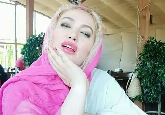 (عکس)توهین صبا کمالی به امام صادق در اینستاگرام‌