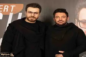 آواز محلی؛ بختیاری خوندن گرشا رضایی که دو آتیشه لره و مردم براش با دست موزیک میزنن