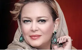 (عکس) تصویری از بهاره رهنما کنار دریا با حالتی منشوری