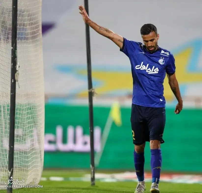 مهاجم استقلال تهران عزادار شد