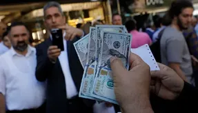 سود 4.5 میلیونی برای صف‌نشینان دلار!