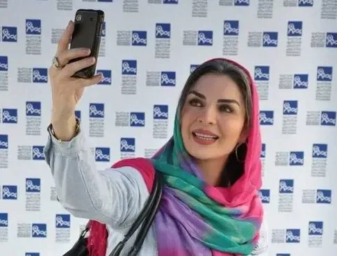 کاربران فضای مجازی از الیزابت امینی انتقام گرفت