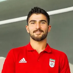 بمب نقل و انتقالات زمستانی؛ پسر عقاب پرسپولیسی می شود؟!