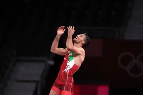 (ویدیو) محمدرضا گرایی فراتر از سنجاب پرنده