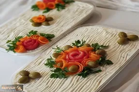 ترفندهای خوشمزه تر شدن الویه؛ اگه سیب زمینی رو با شیر بپزی و اینجوری طعم دار کنی عالی میشه