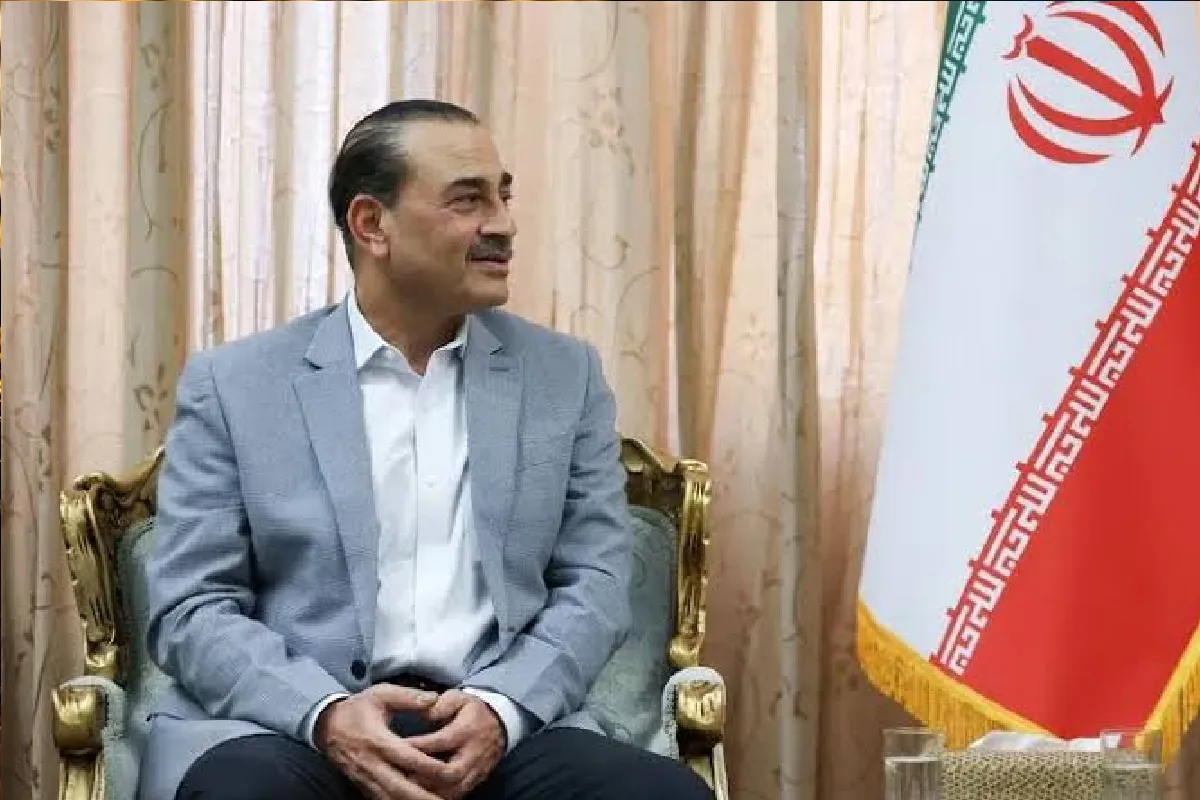 عاص