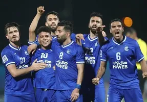 پوستر جنجالی باشگاه استقلال برای دربی