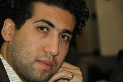 (ویدئو) شوخی زننده مجتبی پوربخش مجری فوتبال یک که باعث اخراجش شد