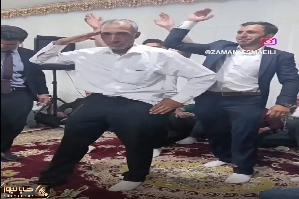 آواز شاد؛ پیرمرد مجلس گرم کن رقص رژه ای رفت عین تراکتور ملتو زد کنار همه قهقهه افتادن