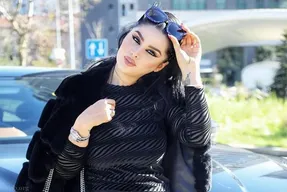 عکس باورنکردنی پسر دنیا جهانبخت در آغوش هم !