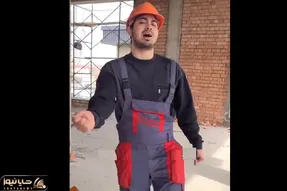 آواز خیابانی؛ آقاهه با لهجه خارجیش چه باحال آهنگ دیونتم رو میخونه فقط جنازه کشیدنشون