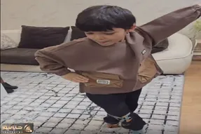 آواز شاد؛ گودزیلای دهه نودی رقص آذری رو با هیپ هاپ ترکیب کرده خیلی باحال شده اداهاش