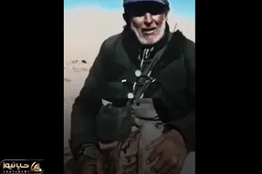 آواز خیابانی؛ ببینید این پیرمرد ریش سفید چه سوزناک از شجریان میخونه گویا عاشق استاد