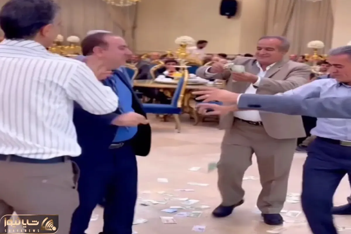 آواز محلی؛ خواننده تبریزی انقد شاهانه خوند که پیر و جوون عنان از کف دادن وسط میرقصن