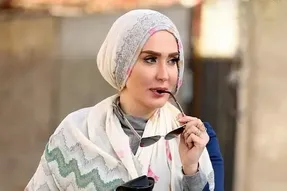 کشف حجاب زهره فکور صبور با موهای بلوندش + عکس