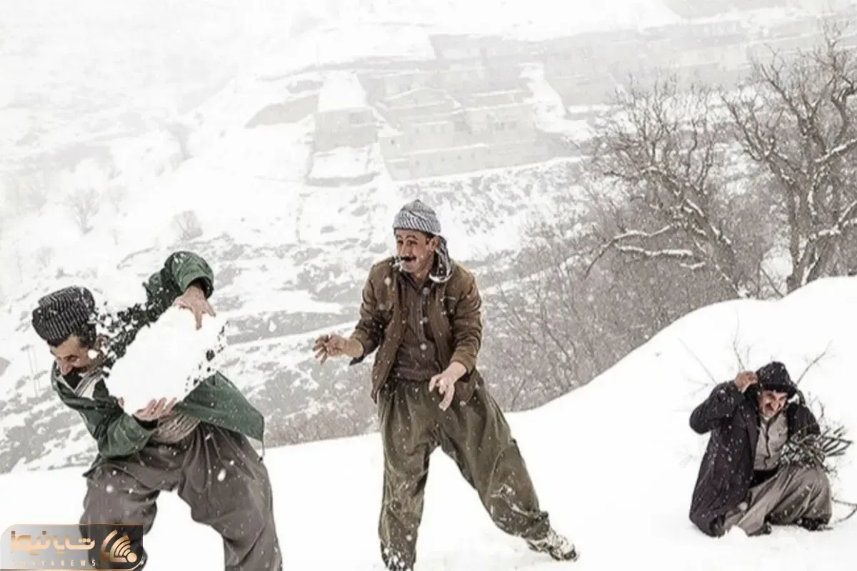 آواز برفی؛ برف اومده و من همونم که نازنینت بودم گذاشتن آقایون رقص می کنن