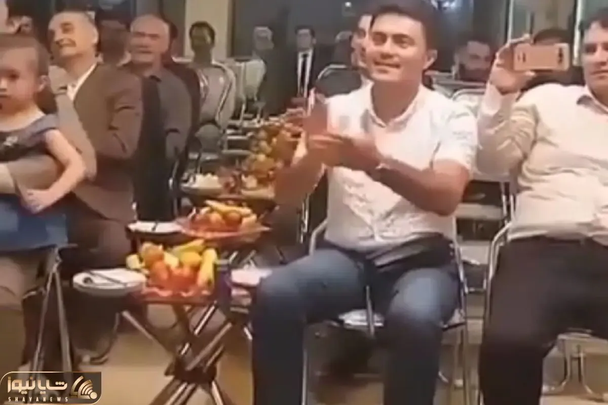 آواز محلی؛ این پیرمرد شیک با آهنگ محلی ترکی چقدر قشنگ مجسمه ای عروسی رو گرم کرد