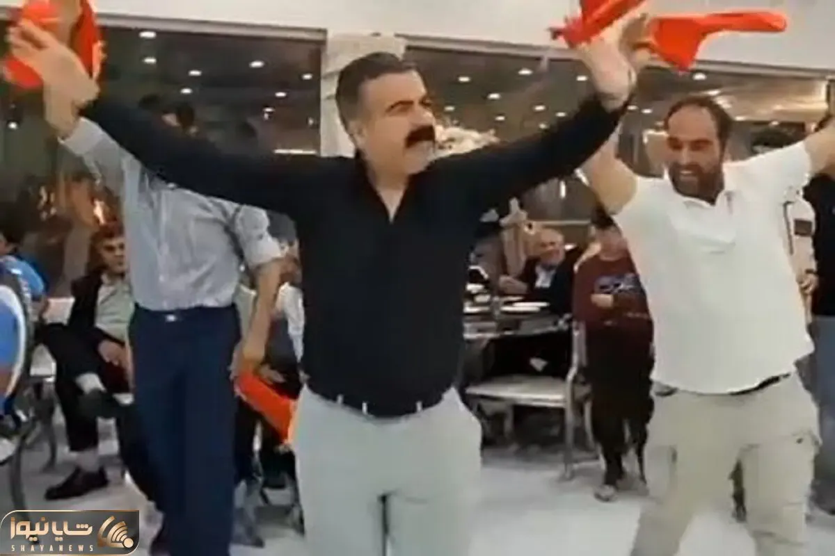 آواز شاد؛ ظاهر این آقایون شبیه چک پاس کناس ولی ببینید تو عروسی چه گرد و خاکی کردن
