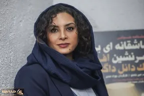 قشم گردی صاف و ساده حدیثه خانم تهرانی با کفتان سرخابی باربی شده چشمک میزنه!
