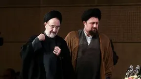تسلیت سیدمحمد خاتمی به سیدحسن خمینی و برادرانش