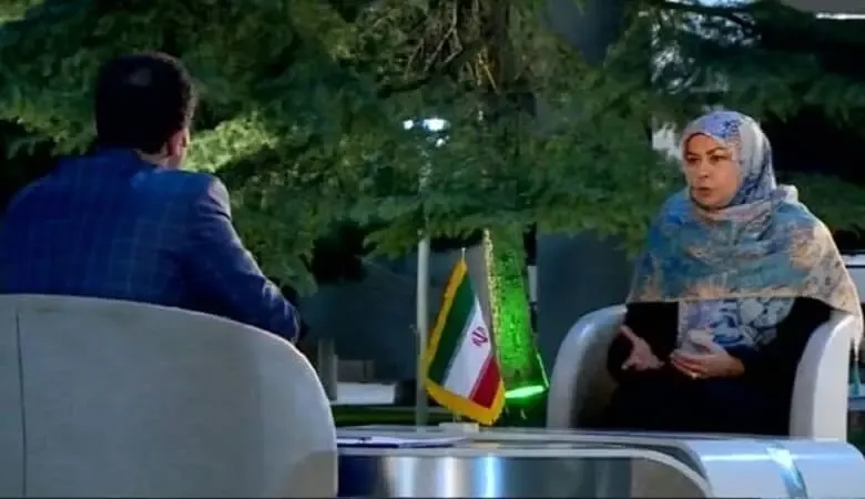 سپیده شبستری همسر ناصر همتی با روسری لبنانی