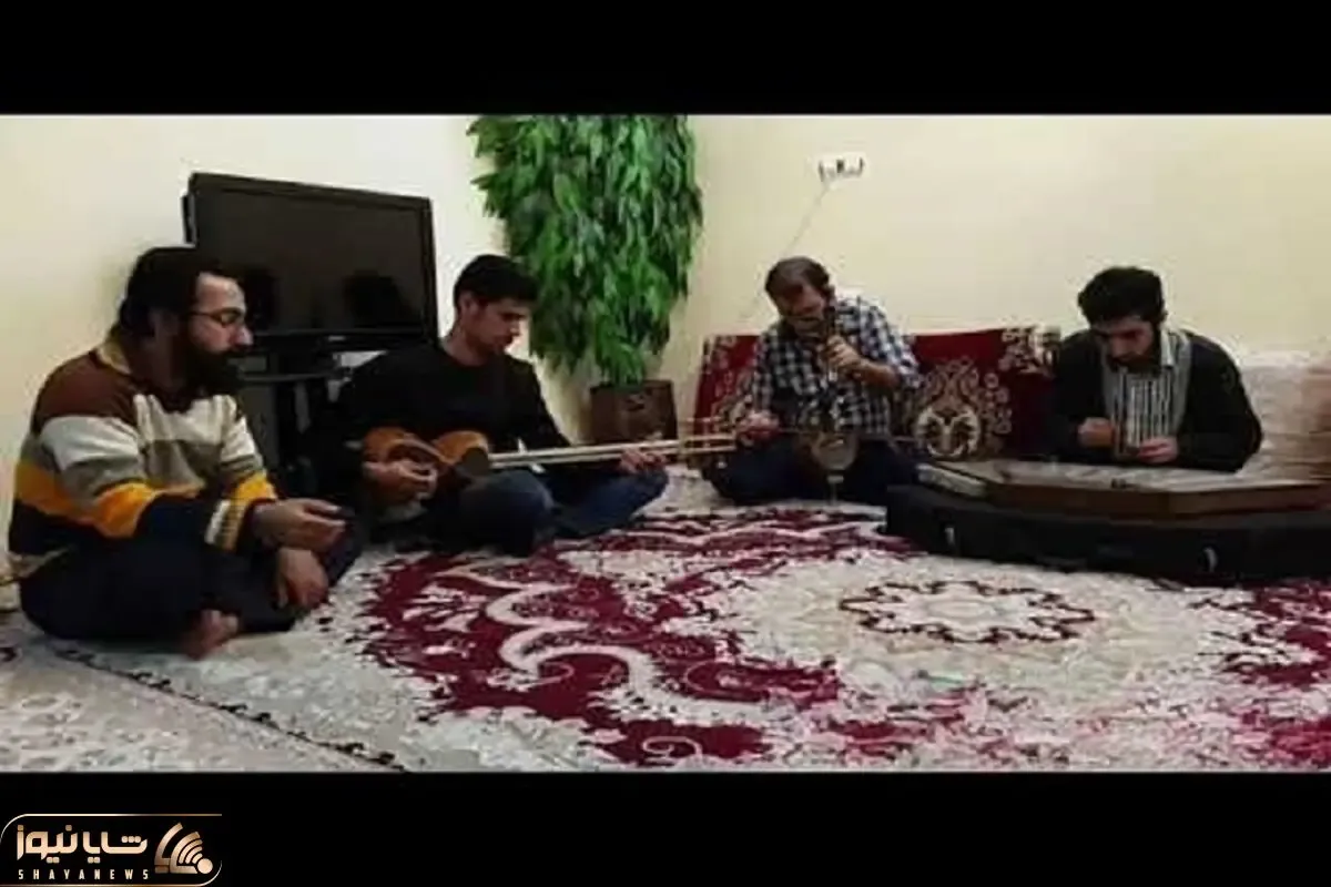 آواز خیابانی؛ جوونای خوش ذوقی که به زیبایی آهنگ ای ساقی آرامم کن استاد گلپا رو خوندند