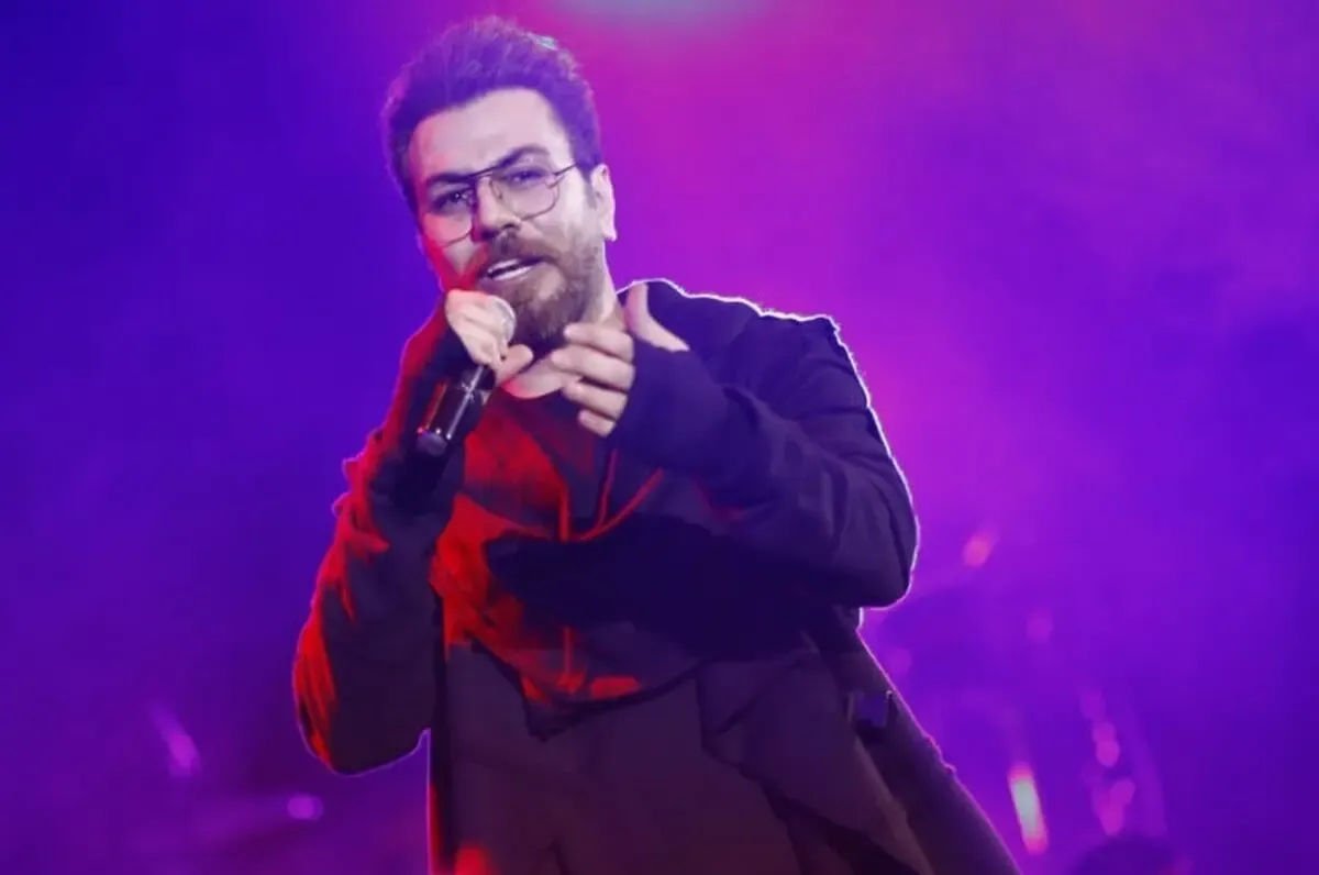 گرشا رضایی عزادار شد