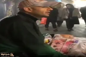 آواز خیابانی / اجرای خلاقانه پسر دستمال فروش که آهنگ از درد دوریت رو ربط داد به کارش