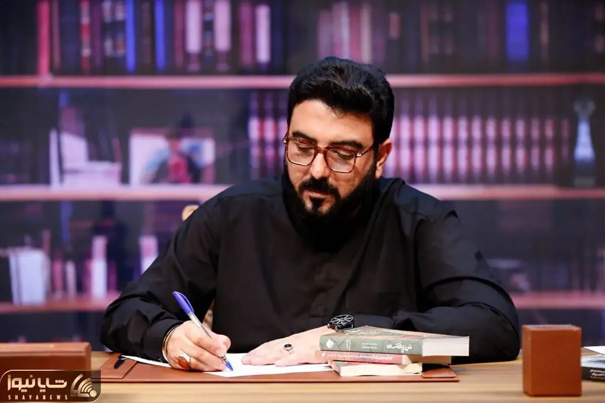 آواز جگرسوز؛ شعرخوانی زیبا و مغموم با صدای غمگین شاعر معاصر که اشک همرو درآورد