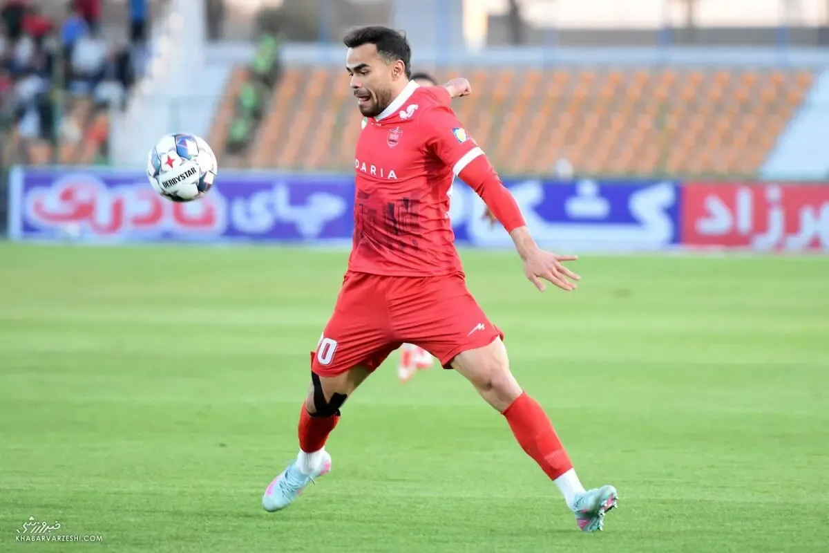 بازوبند کاپیتانی پرسپولیس به ۳ ستاره رسید؛ نقش جدید ارونوف در تیم