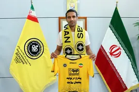 سپاهان ریگی را به استقلال آجرلو می دهد؟