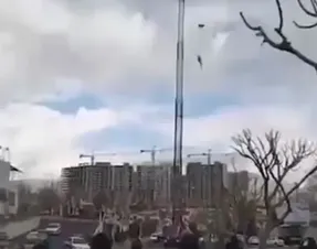 فیلم هولناک لحظه سقوط محمد بزرگی چتر باز !