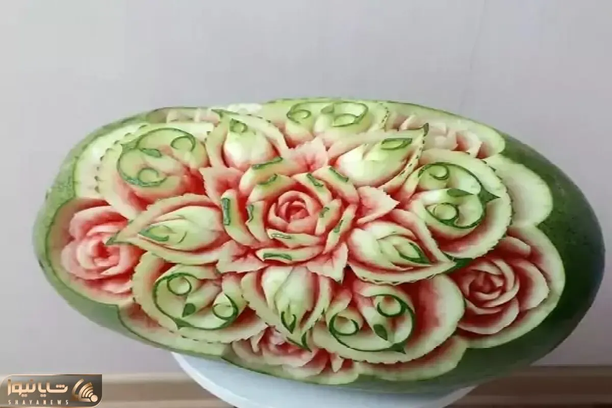 آموزش آشپزی؛ طریقه دیزاین گام به گام هندونه مجلسی با یه چاقو برای ضیافت های شاهانه