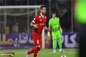 پورعلی‌گنجی بعد اخراج مقابل تراکتور: «عذر خواهم، همه چیز از تعصبم بود» + عکس