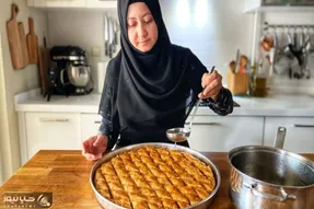 طعام خوش پخت نوروزی؛ واسه عید این باقلوا رو بپز ترازو هم نمیخواد با لیوان پیمونه کن