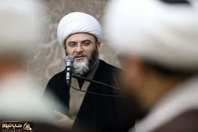 حجت‌الاسلام قمی: آیت‌الله مجتبی خامنه‌ای حتی یک قدم برای رهبری خود تلاش نکردند