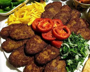 طرز تهیه کتلت گوشت لذیذ و خوشمزه + ترفند های وا نرفتن آن