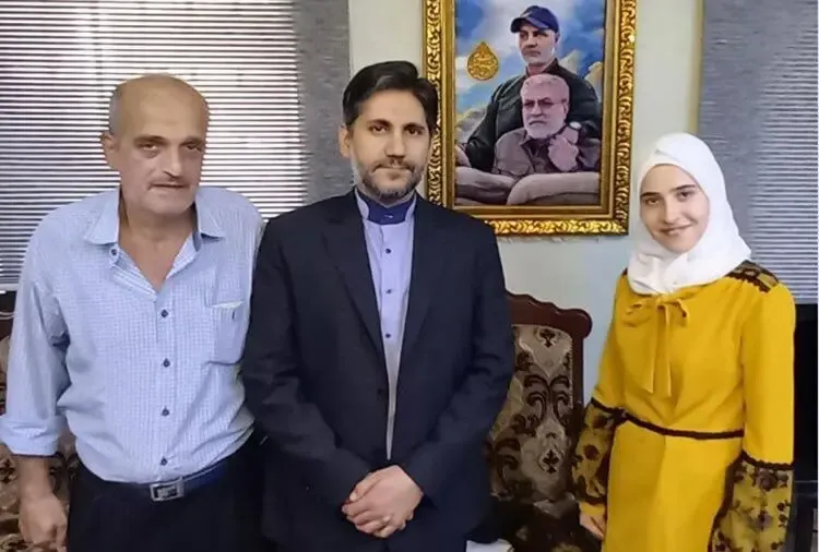 (عکس) غفران آذربیک دختر ایرانی که نفر اول کنکور تجربی سوریه شد