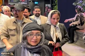 اکران مردمی؛ مریم سعادت و آناهیتا درگاهی قشون کش کردن/ به کجا چنین شتابان