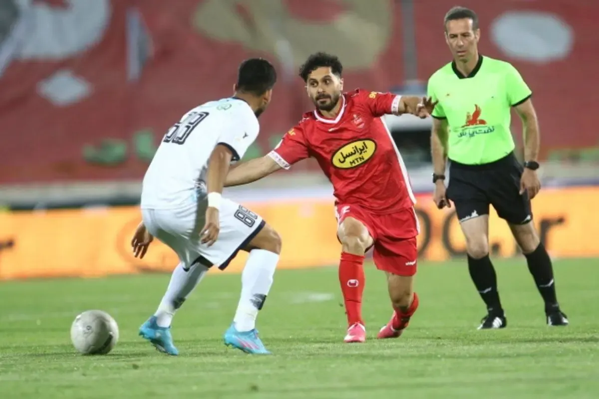 کمیته انضباطی بازیکن پرسپولیس را به ترکیب برگرداند!