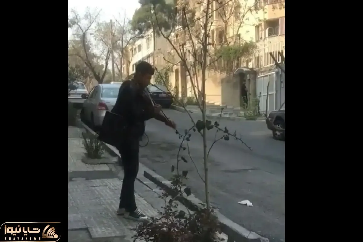 آواز کوچه بازاری؛ ببینید این آقای دوره گرد آهنگ معروف رو چه ریتمیک و خفن زد